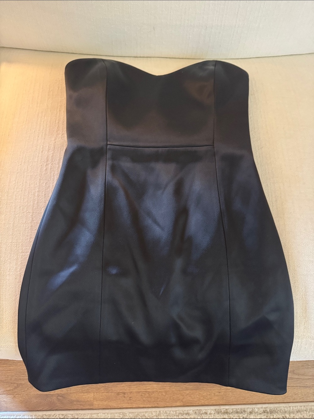Ten By Babaton Size 6 Strapless Black Satin Mini Dress
